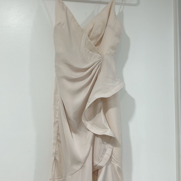 NWT Ruffle Slit Dress - Picture 3 of 8